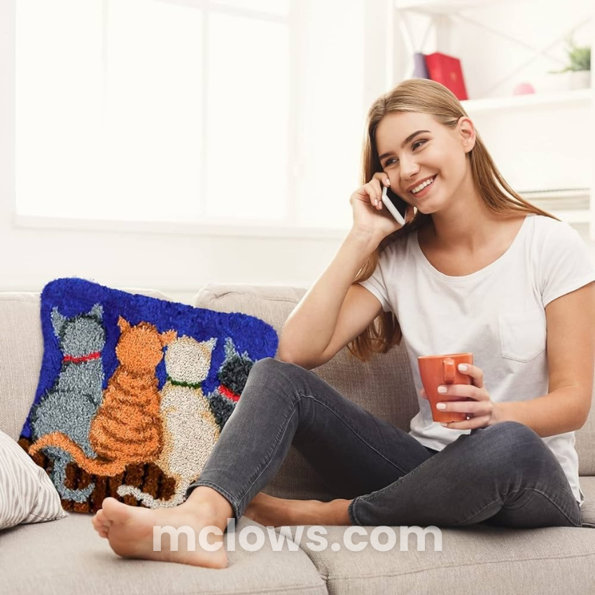 Latch Hook Pillow Kit