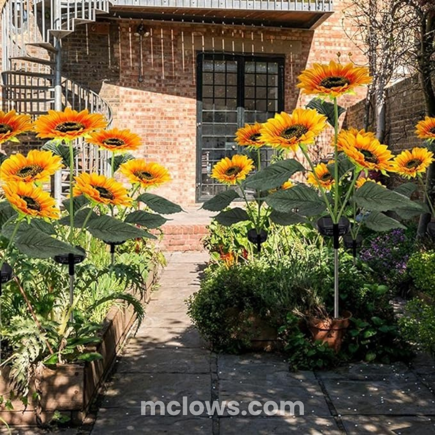 Glowing Sunflower Solar Garden Lights