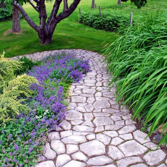 PathMaker™️ Easy DIY Concrete Paver Mold