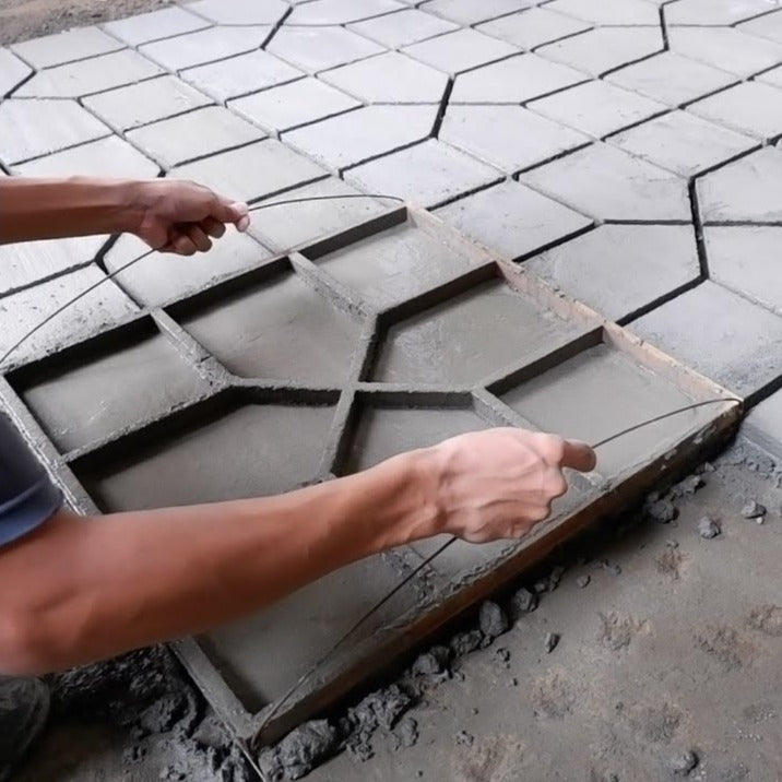 PathMaker™️ Easy DIY Concrete Paver Mold